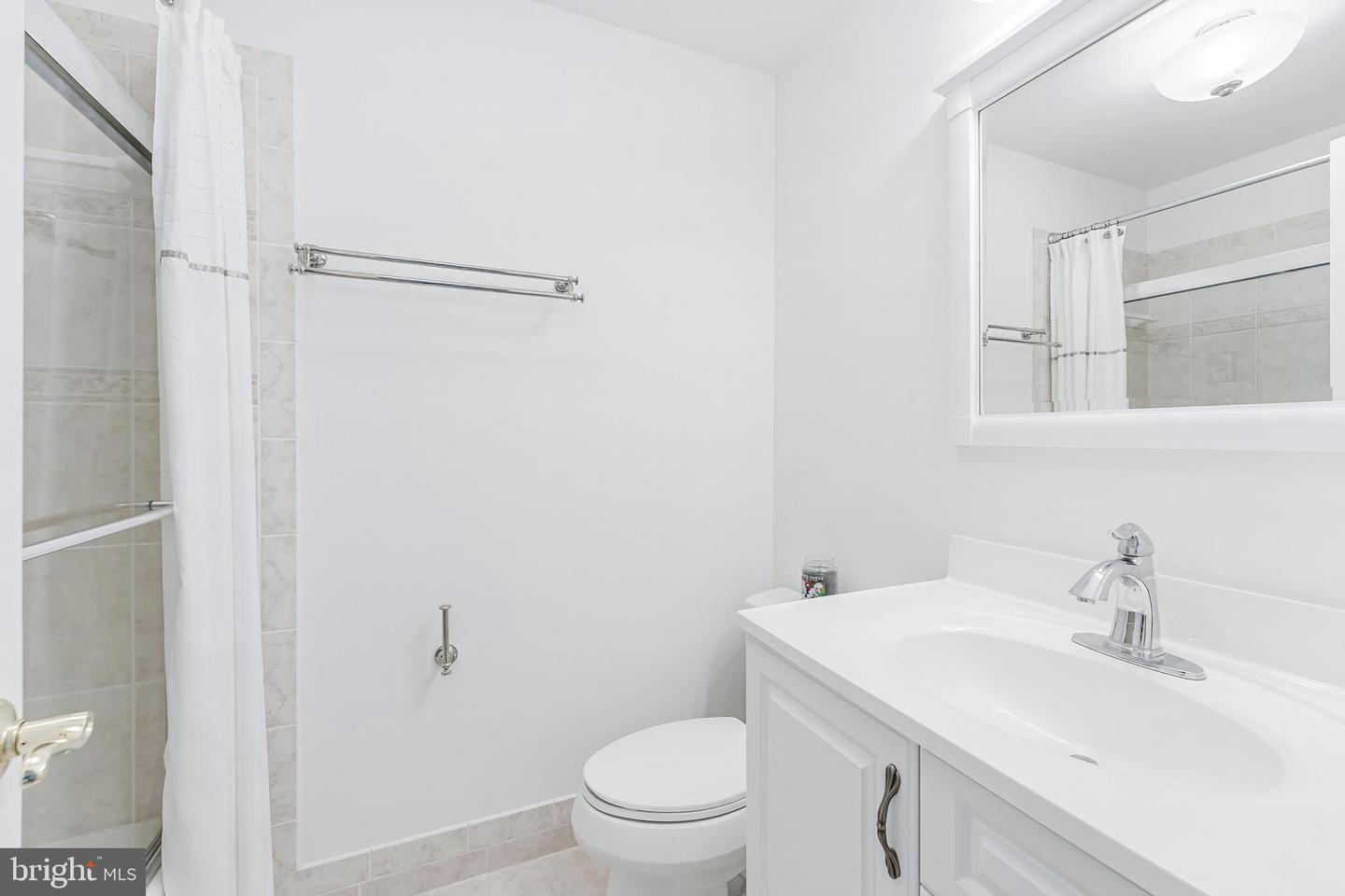 1051 Northfalls Ct Property Photo 33