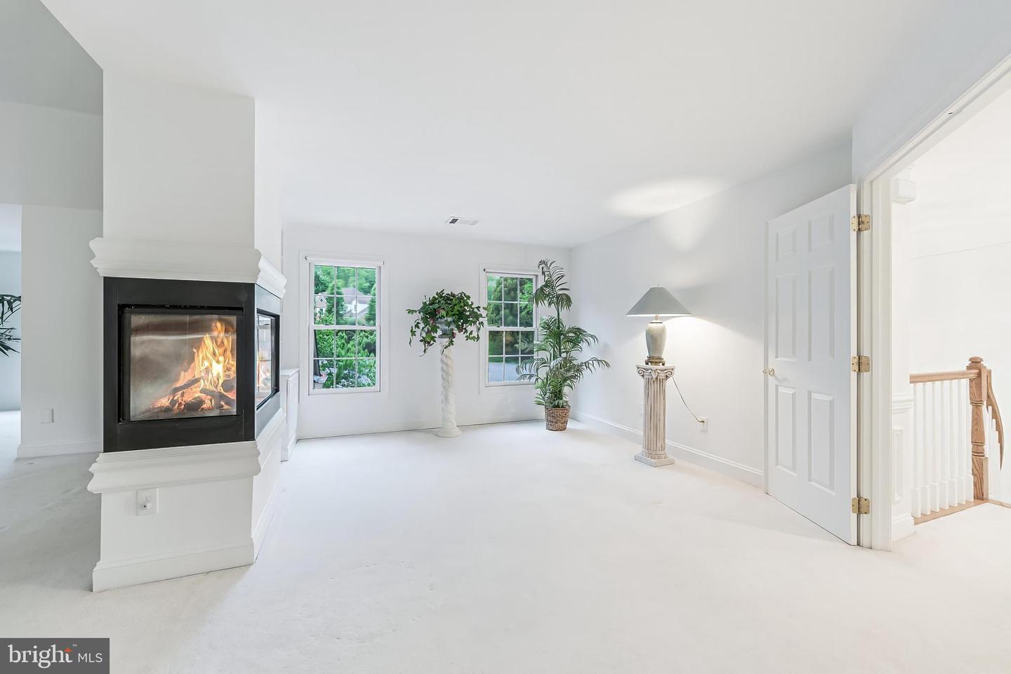 1051 Northfalls Ct Property Photo 45