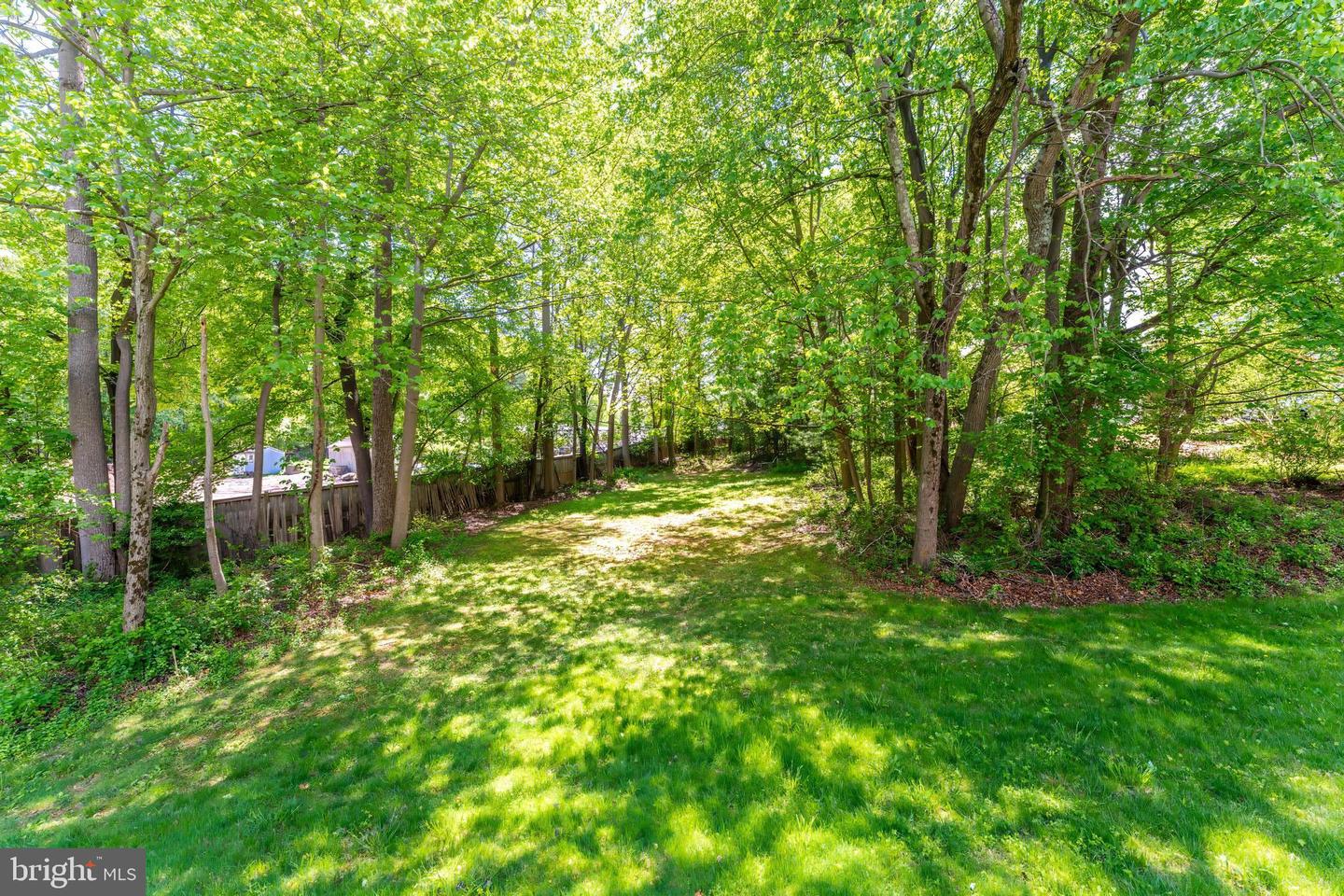 1051 Northfalls Ct Property Photo 61