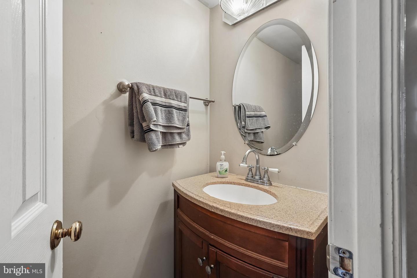 14813 Smethwick Pl Property Photo 13
