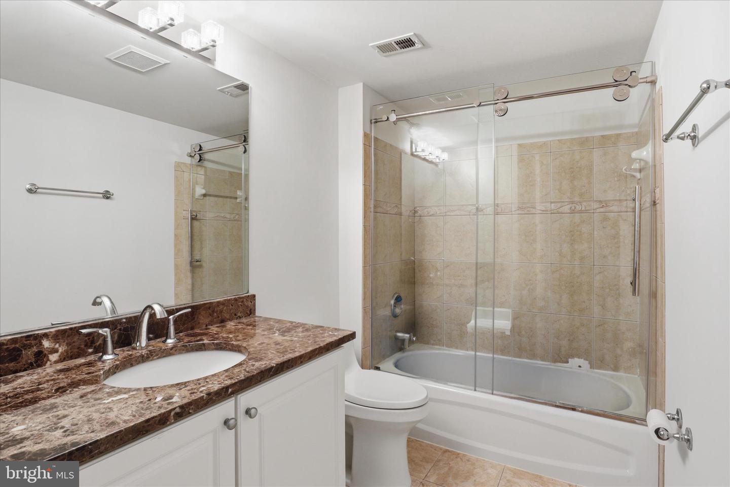 4022 Annandale Rd Property Photo 55