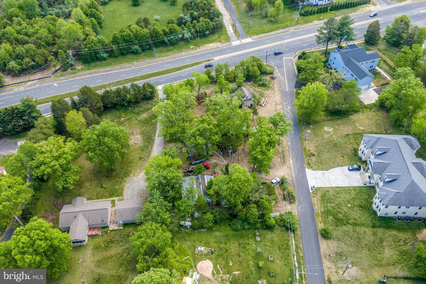 5419 Sasher Ln Property Photo 6
