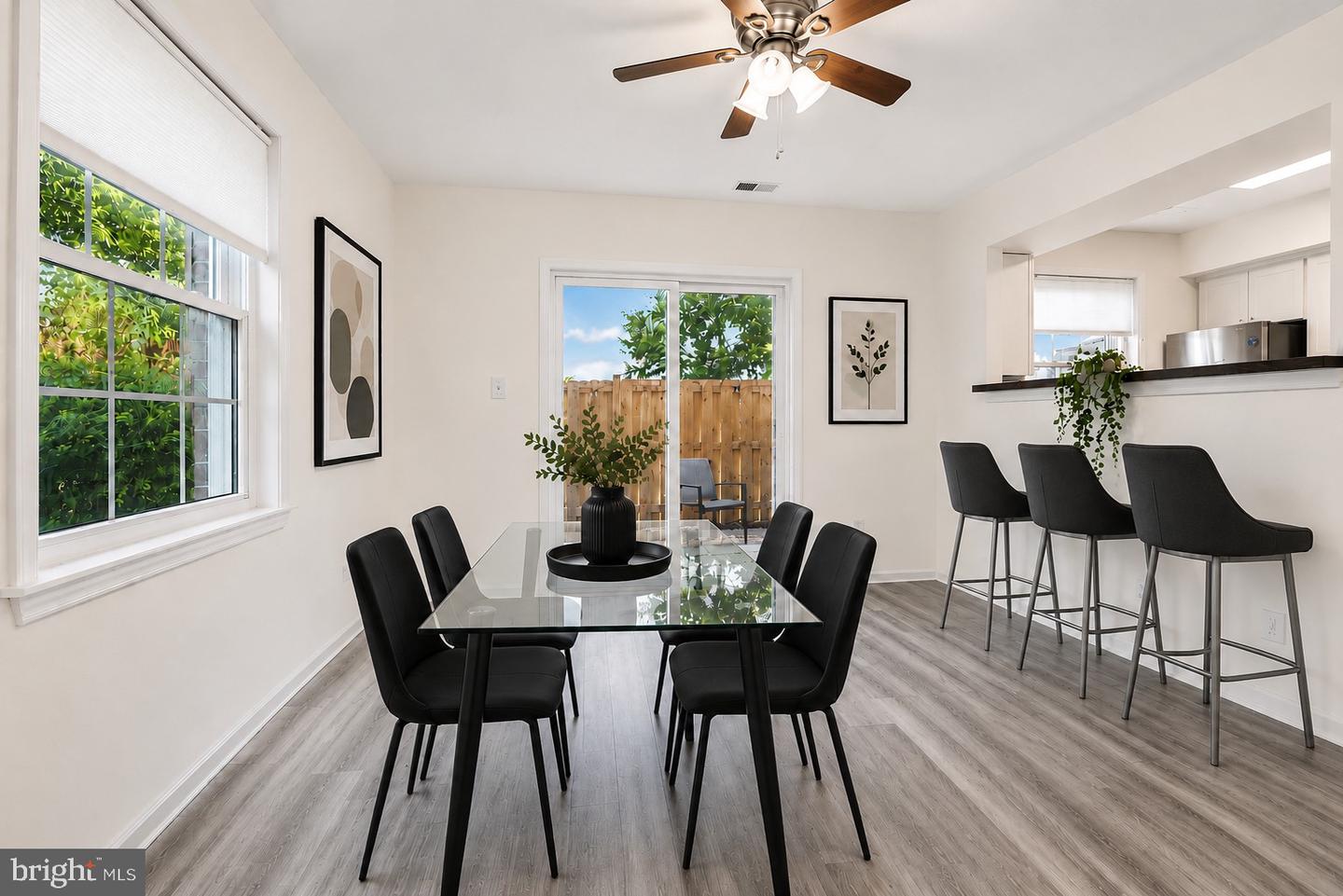 9899 Hagel Cir Property Photo 4