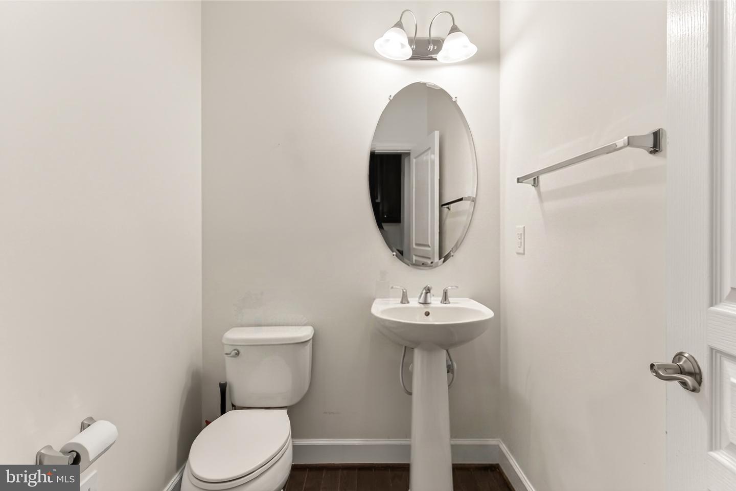 8901 Hargrove Ct Property Photo 25