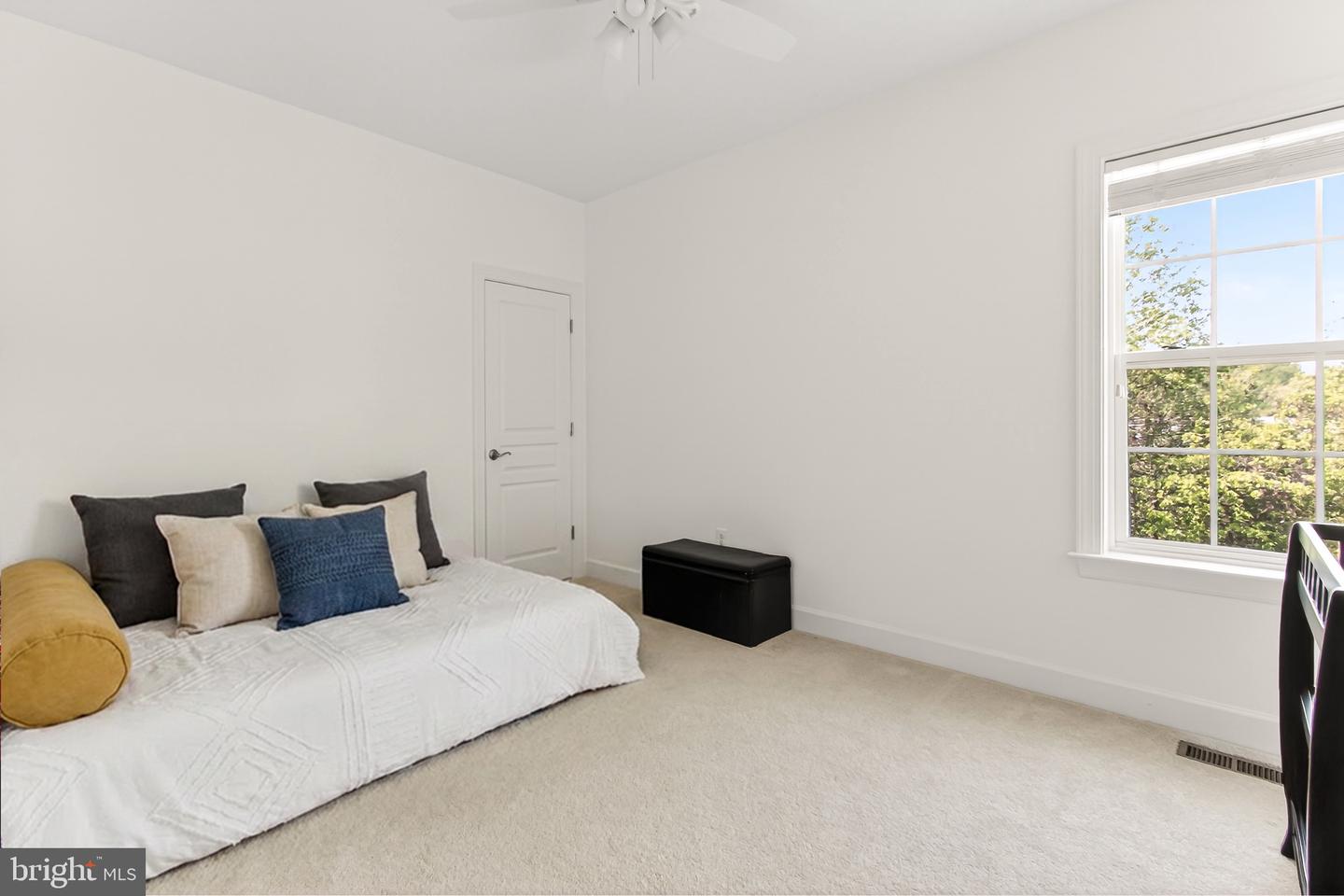 8901 Hargrove Ct Property Photo 33