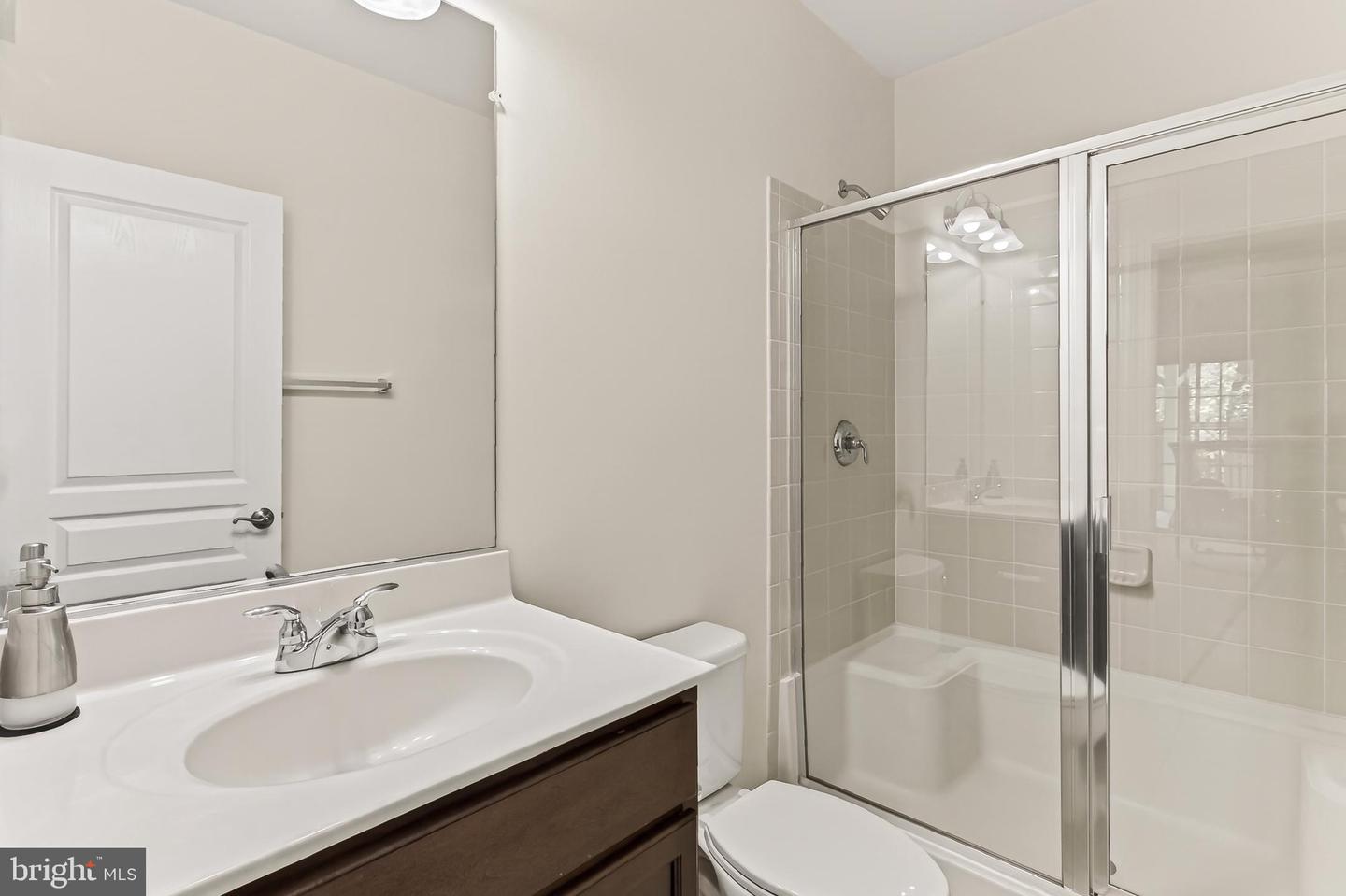 8901 Hargrove Ct Property Photo 44