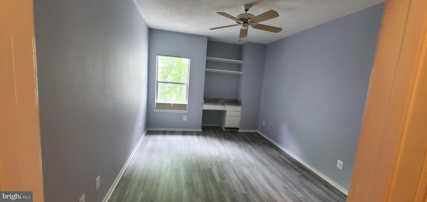 4417 Fair Stone Dr #303 Property Photo 8