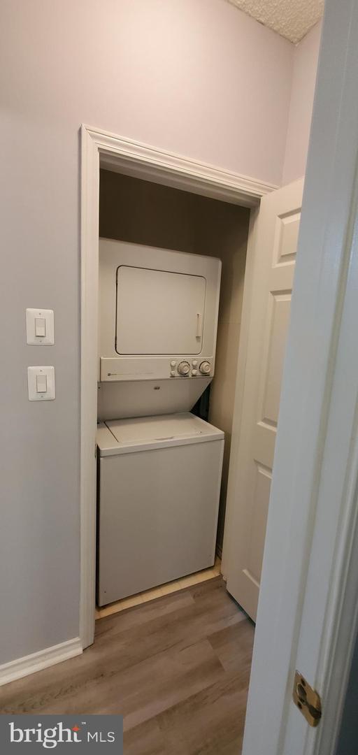 4417 Fair Stone Dr #303 Property Photo 12