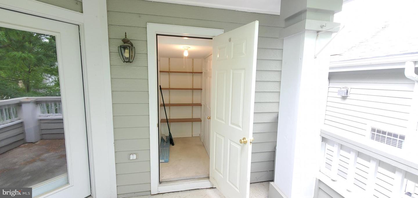 4417 Fair Stone Dr #303 Property Photo 13