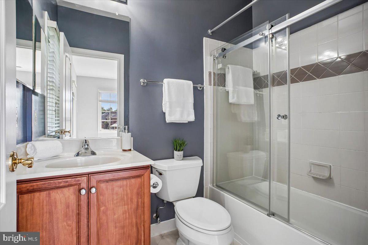 11040 Heathland Dr Property Photo 32