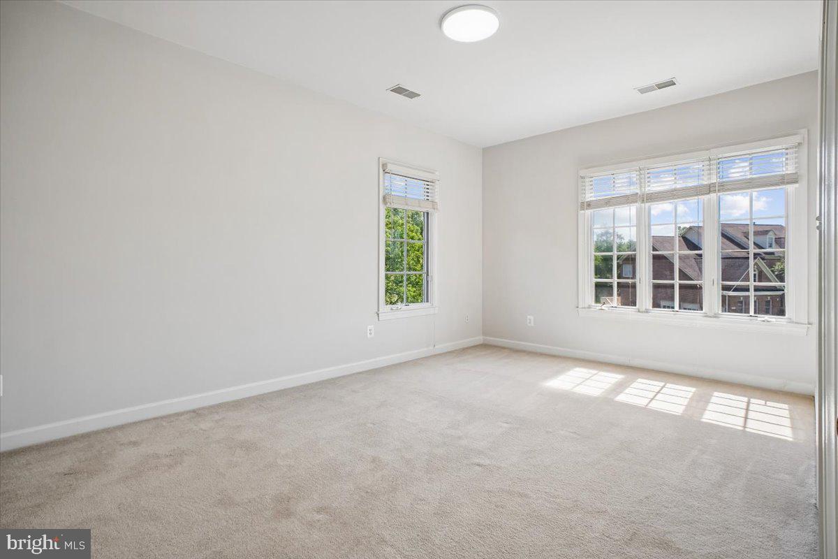 11040 Heathland Dr Property Photo 36
