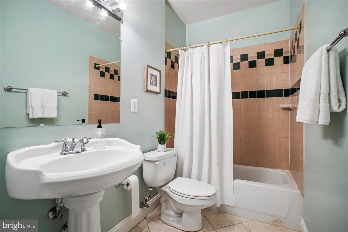 11040 Heathland Dr Property Photo 45