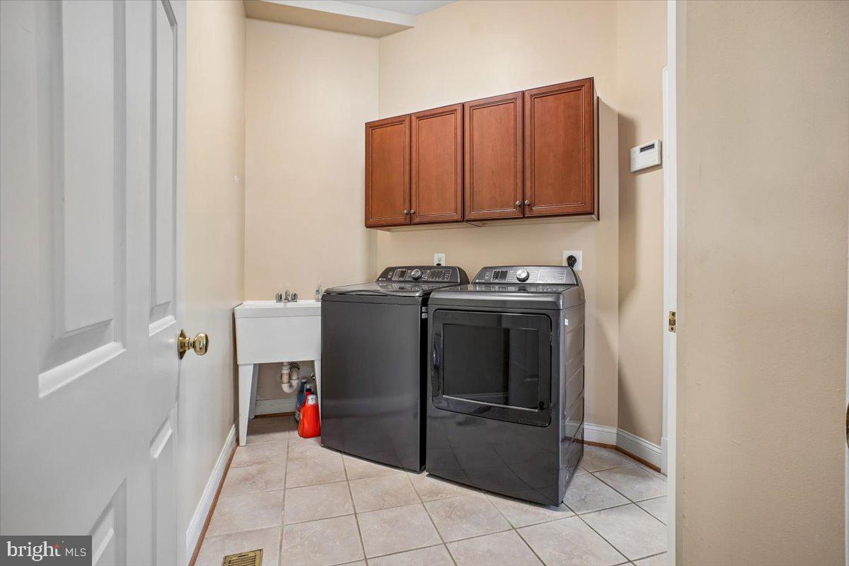 11040 Heathland Dr Property Photo 46