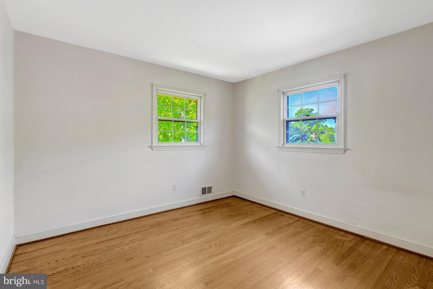 6413 Noble Dr Property Photo 53