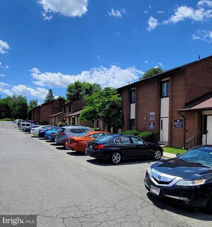 8992 FERN PARK DR #6 Property Photo 1