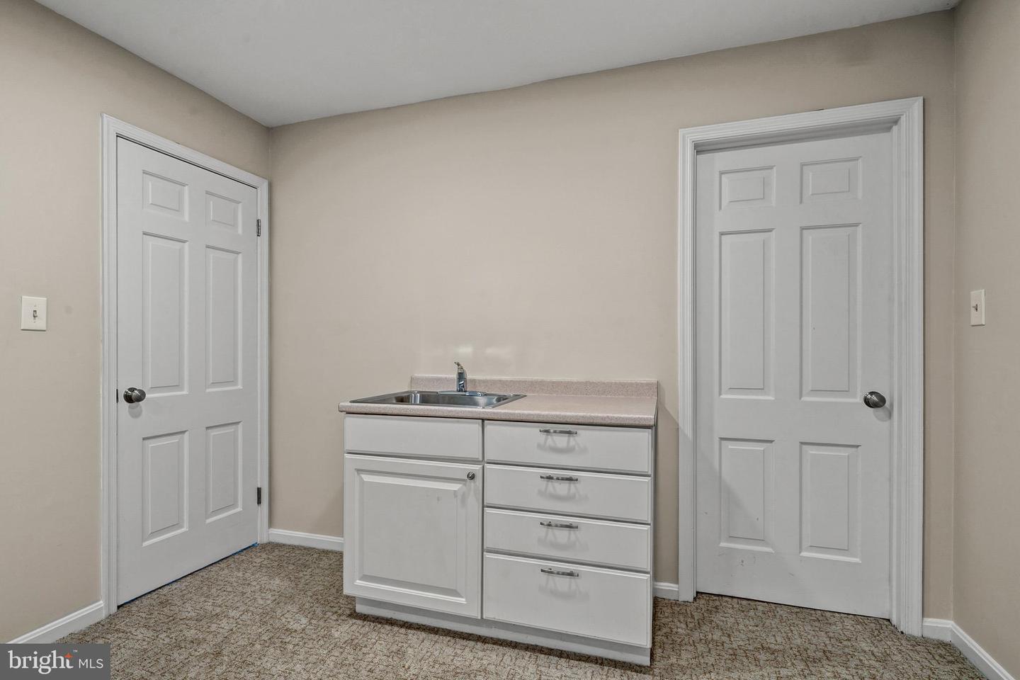 7018 Green Oak Dr Property Photo 41