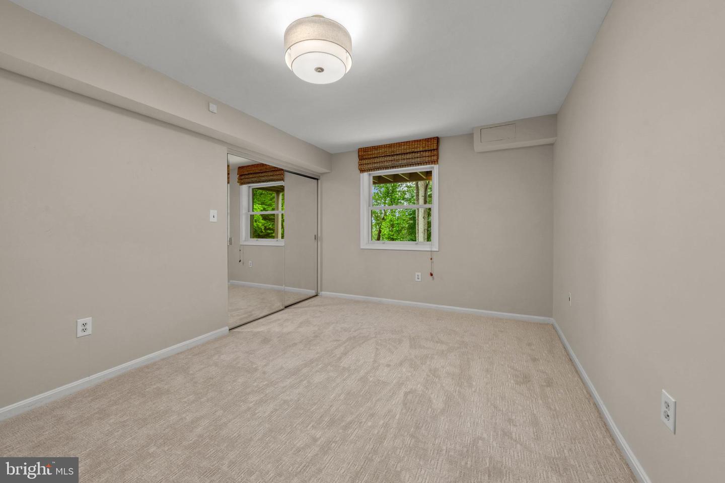7018 Green Oak Dr Property Photo 49