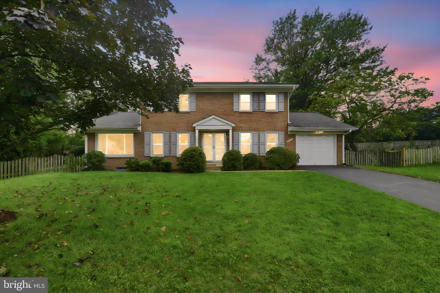 1301 Lopp Ct Property Photo 1