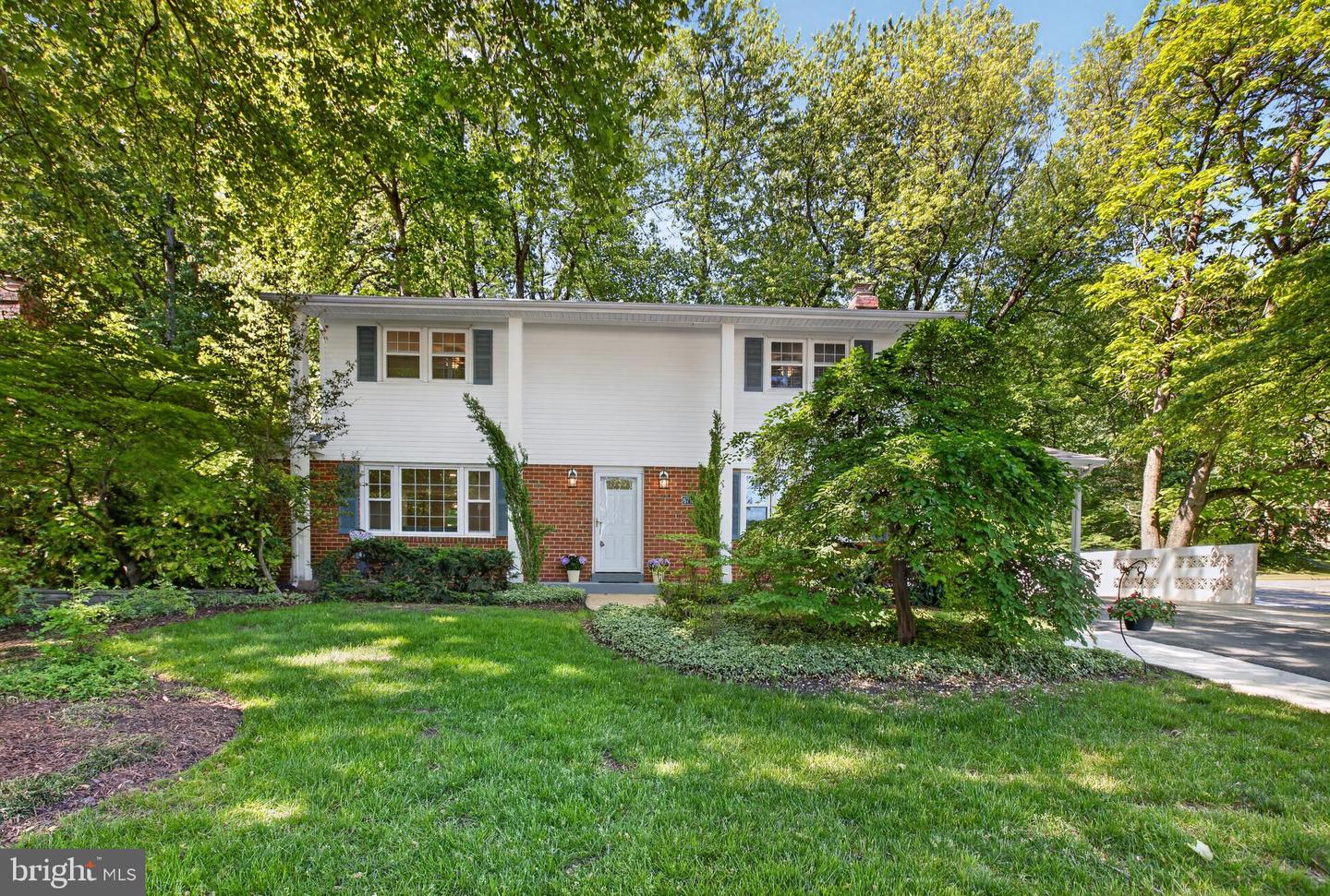 6710 SYDENSTRICKER RD