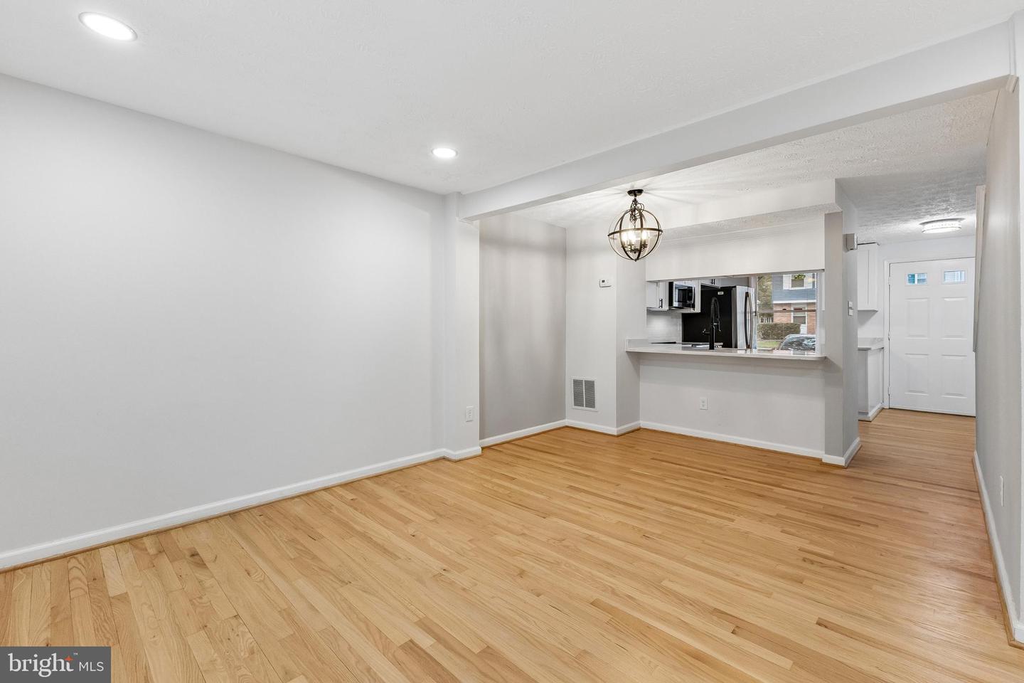 8317 Brookvale Ct Property Photo 12