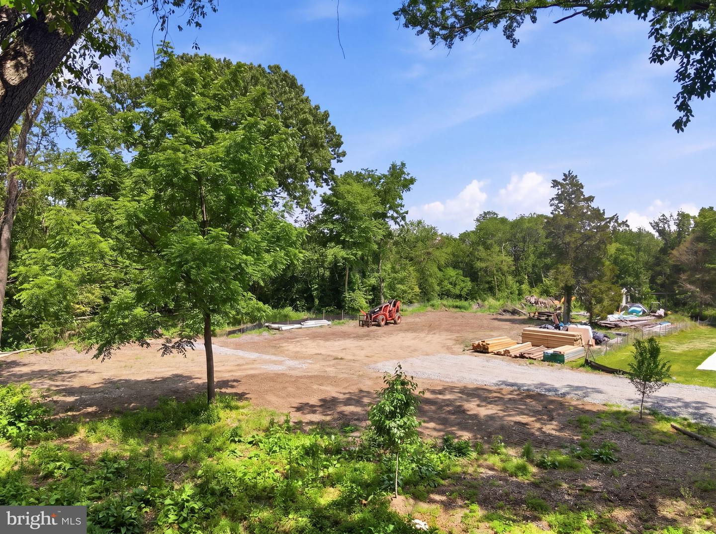 5516 Summit St Property Photo 11