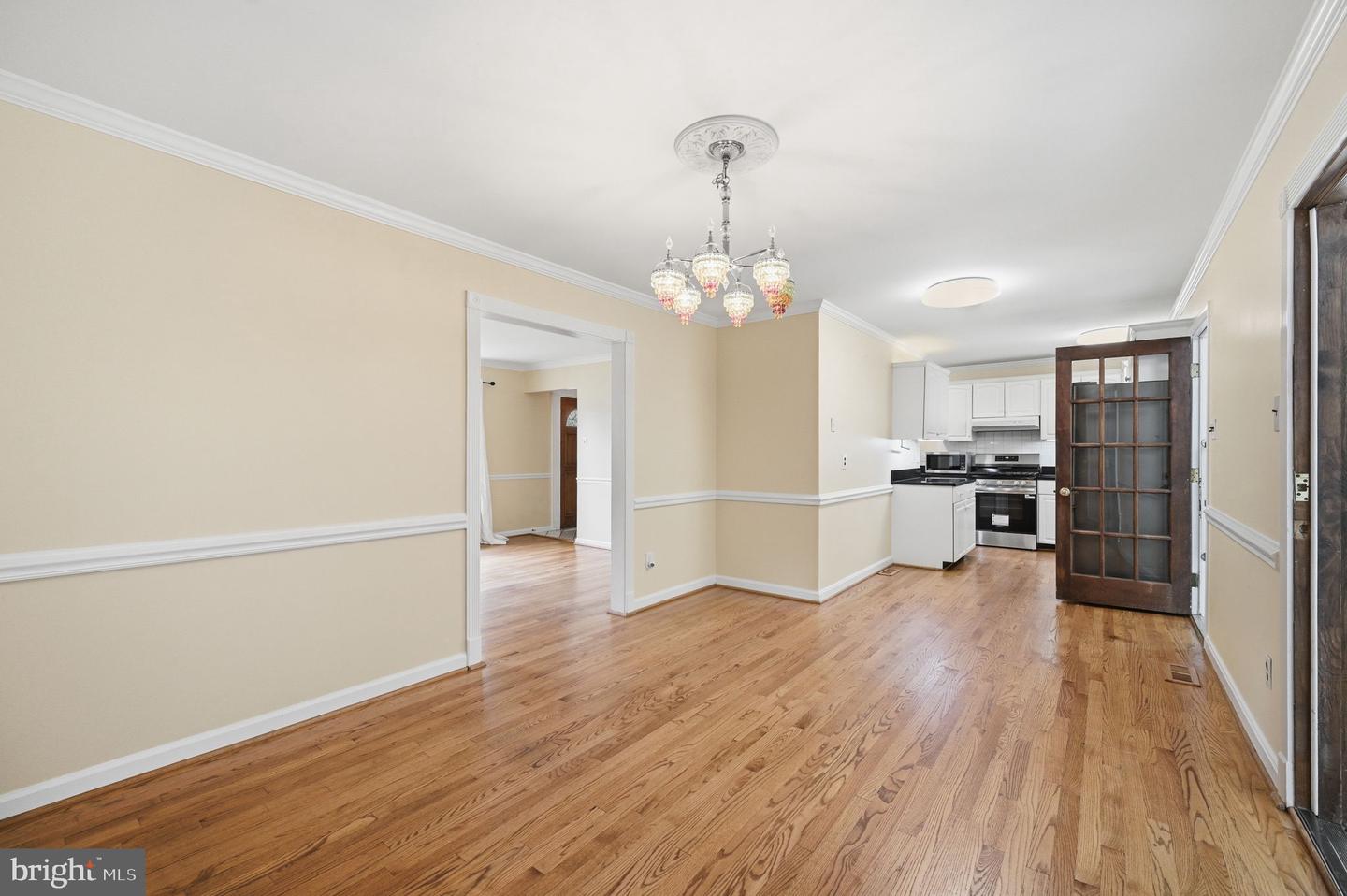 6214 Erman St Property Photo 33