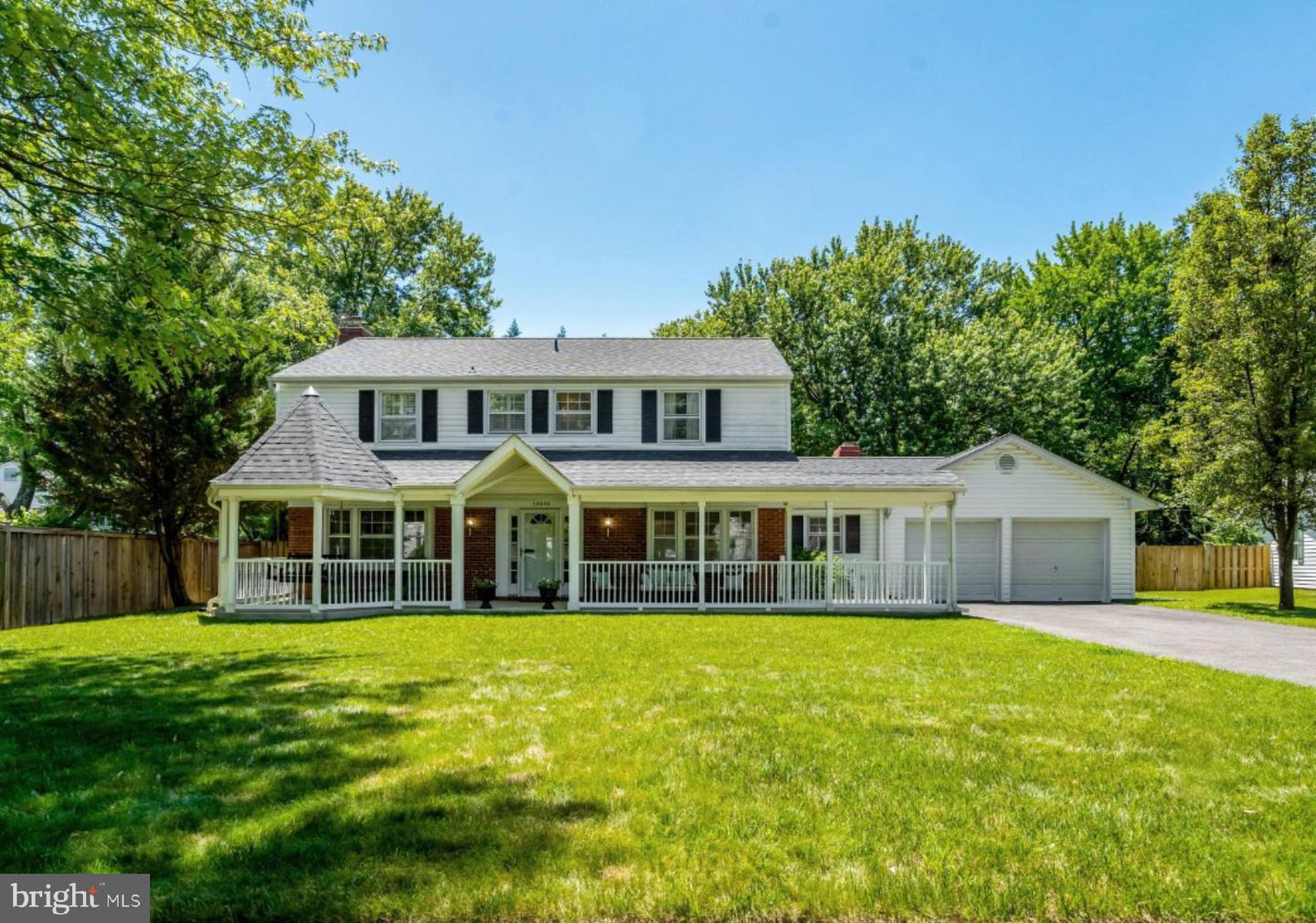 13042 Maple View Ln Property Photo 1