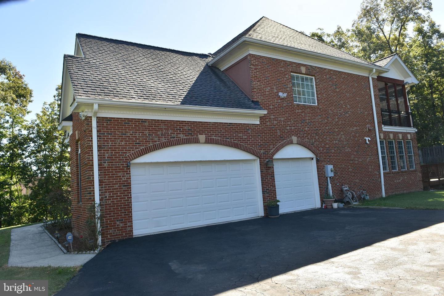 12511 Rochester Dr Property Photo 3