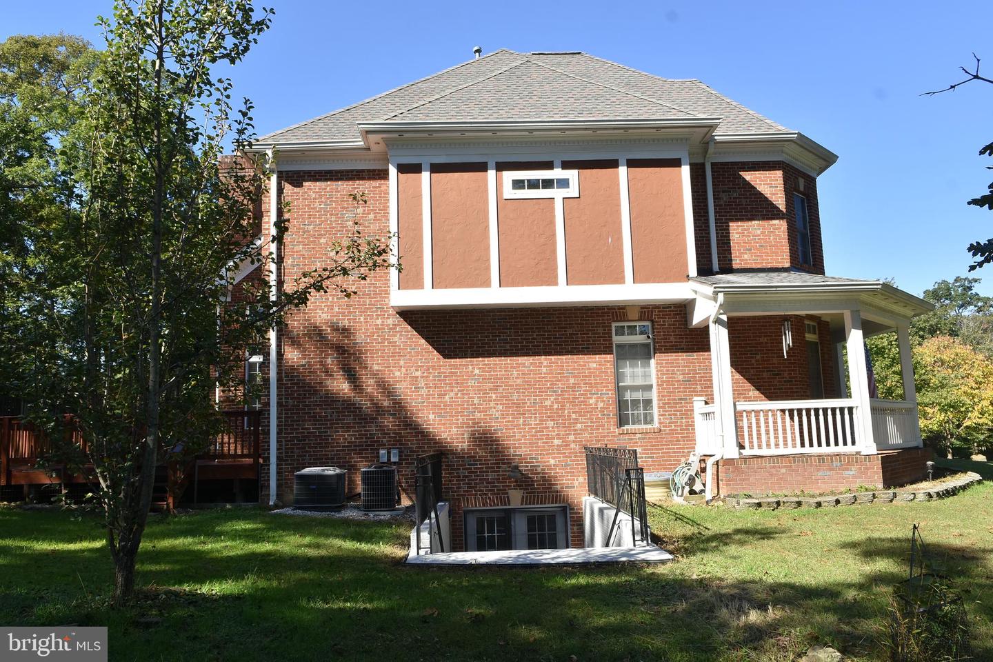 12511 Rochester Dr Property Photo 8
