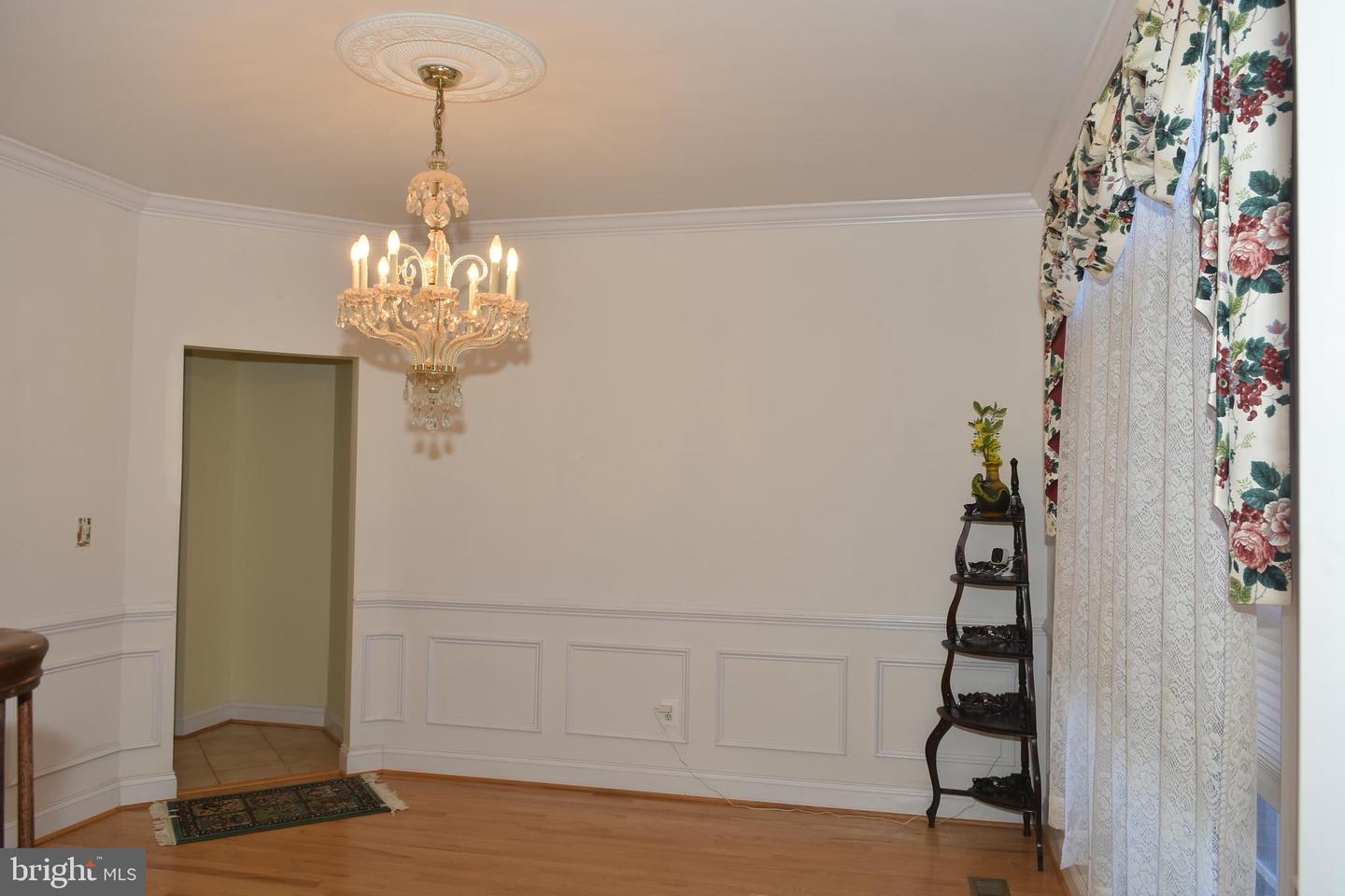 12511 Rochester Dr Property Photo 17