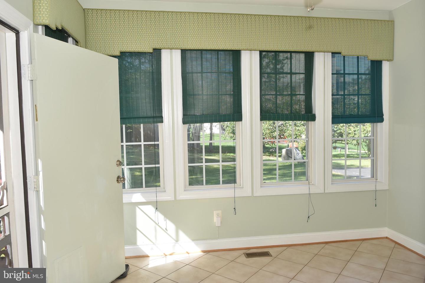 12511 Rochester Dr Property Photo 39