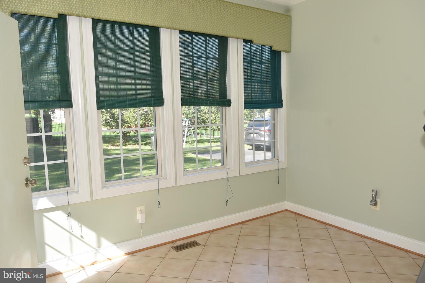 12511 Rochester Dr Property Photo 40