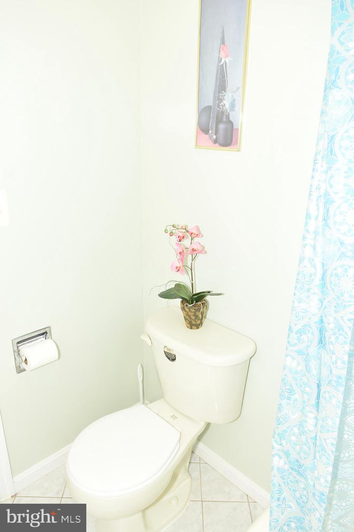 12511 Rochester Dr Property Photo 44