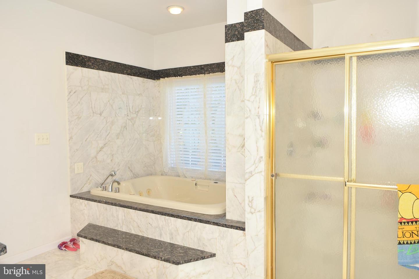 12511 Rochester Dr Property Photo 75