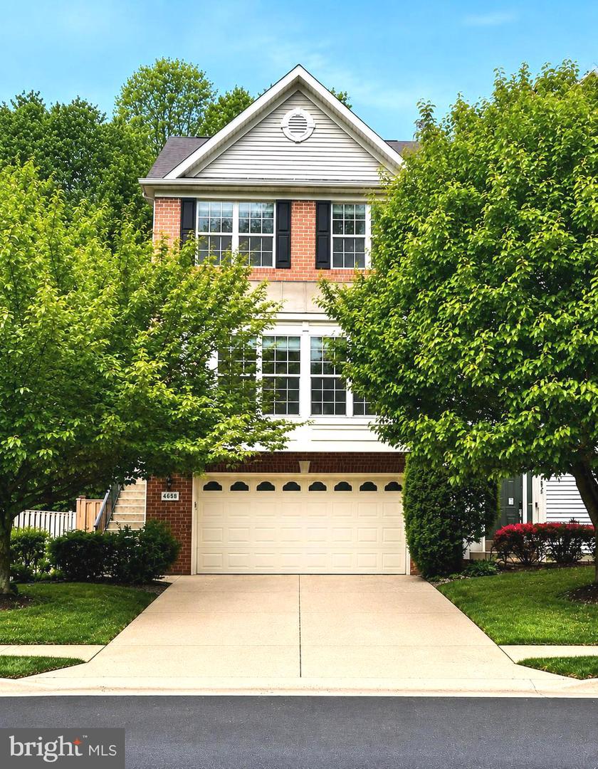 4658 Buckhorn Rdg Property Photo 1