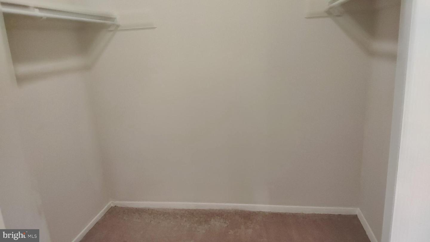 7975 Audobon Ave #302 Property Photo 15