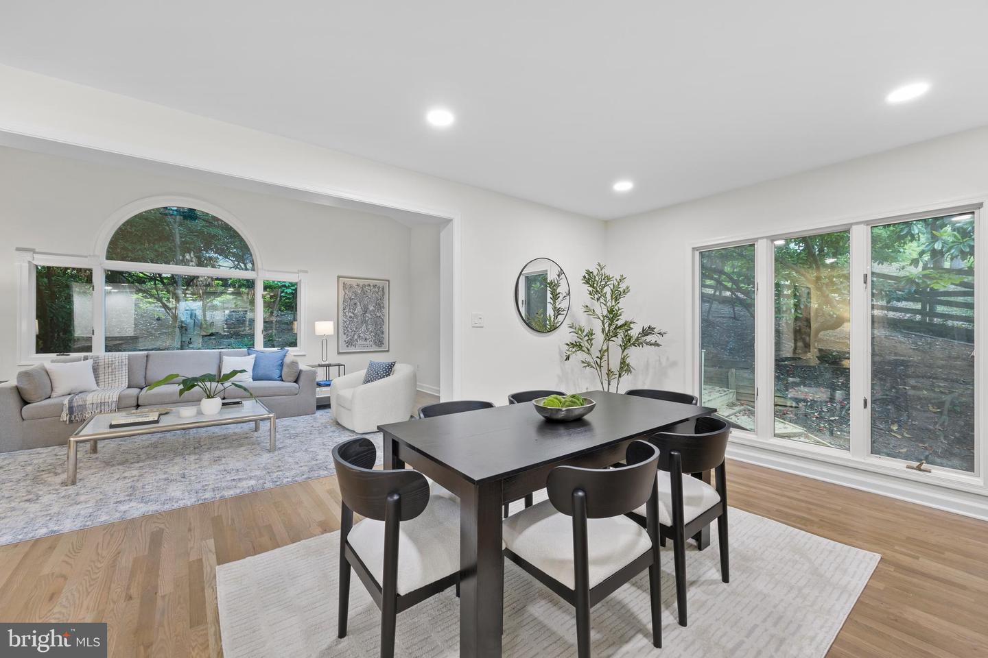5610 Shade Tree Ln Property Photo 13