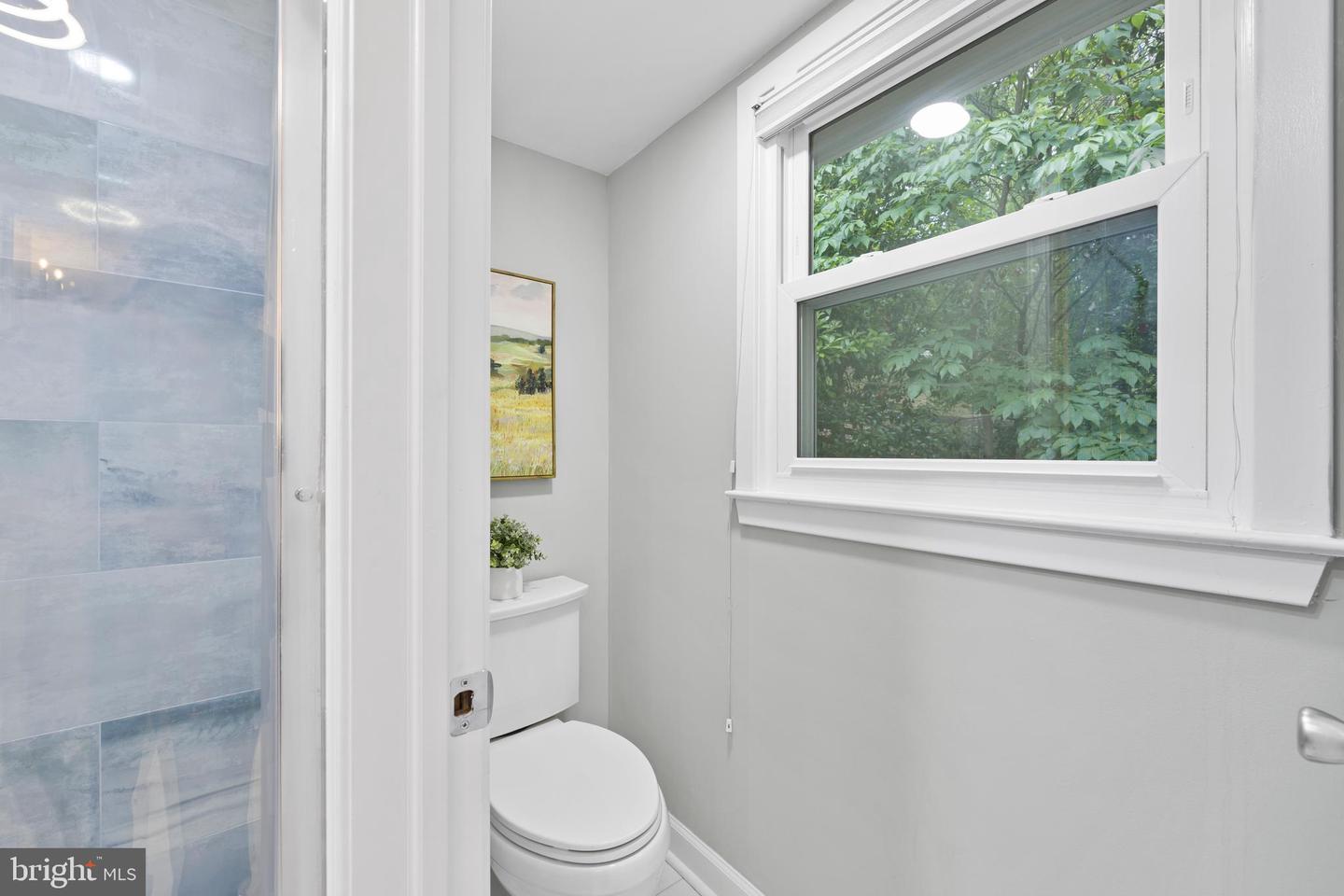5610 Shade Tree Ln Property Photo 27