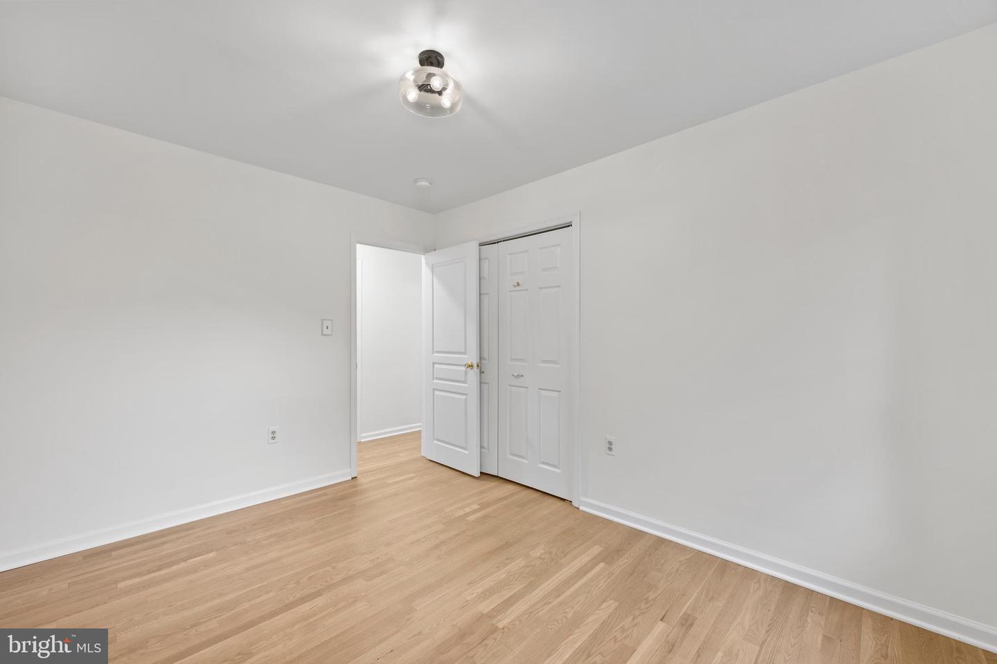 5610 Shade Tree Ln Property Photo 29