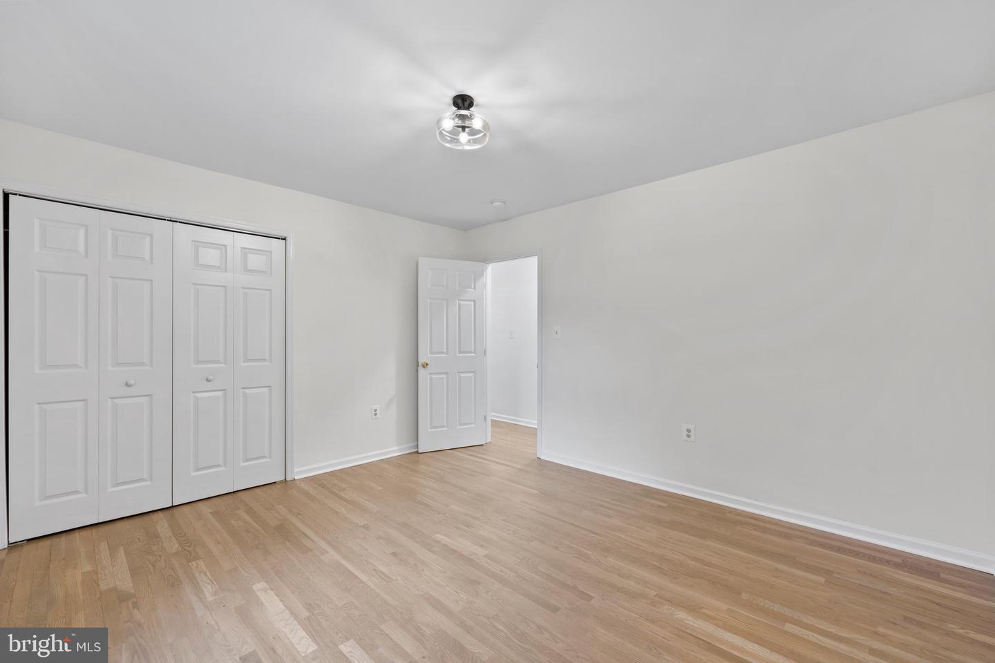 5610 Shade Tree Ln Property Photo 31