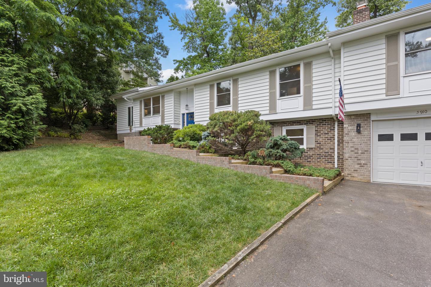 5610 Shade Tree Ln Property Photo 54