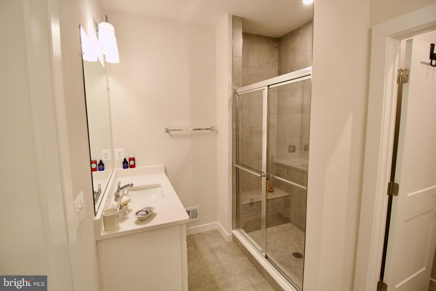 4619 Olivine Dr Property Photo 17