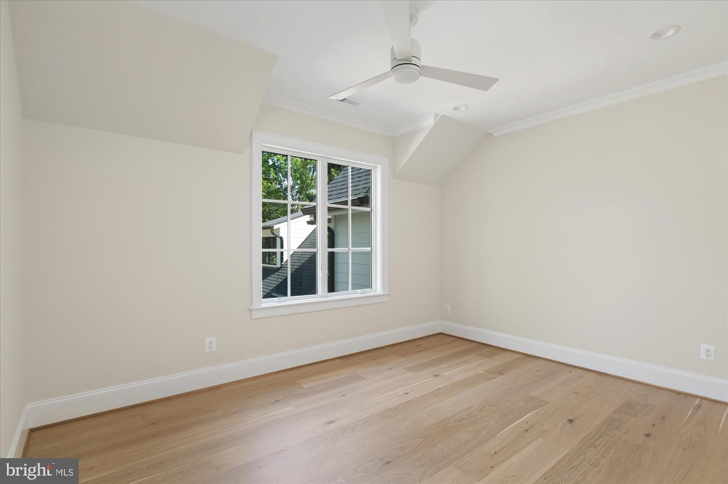 1800 Monza Rd Property Photo 51