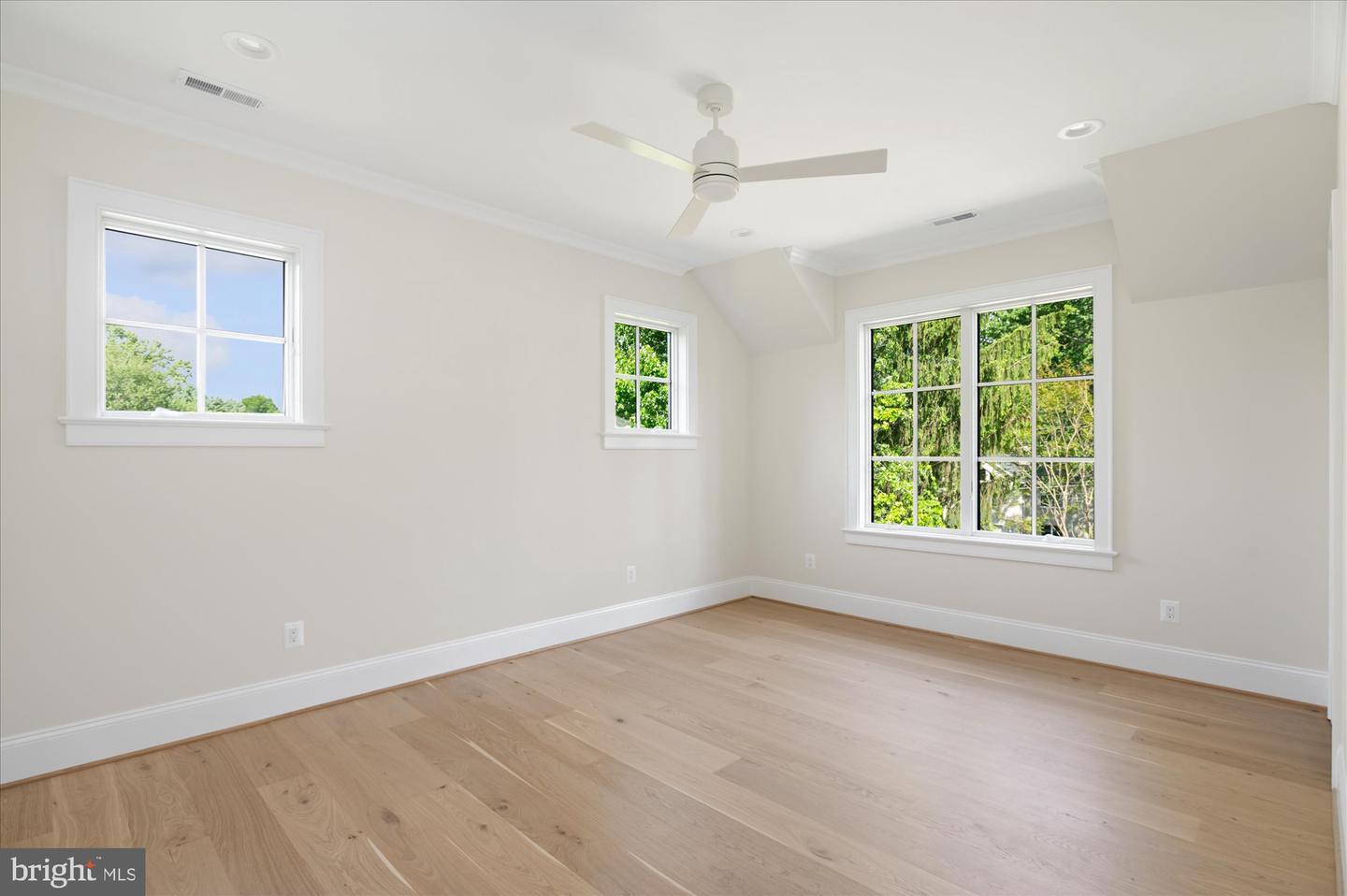 1800 Monza Rd Property Photo 53