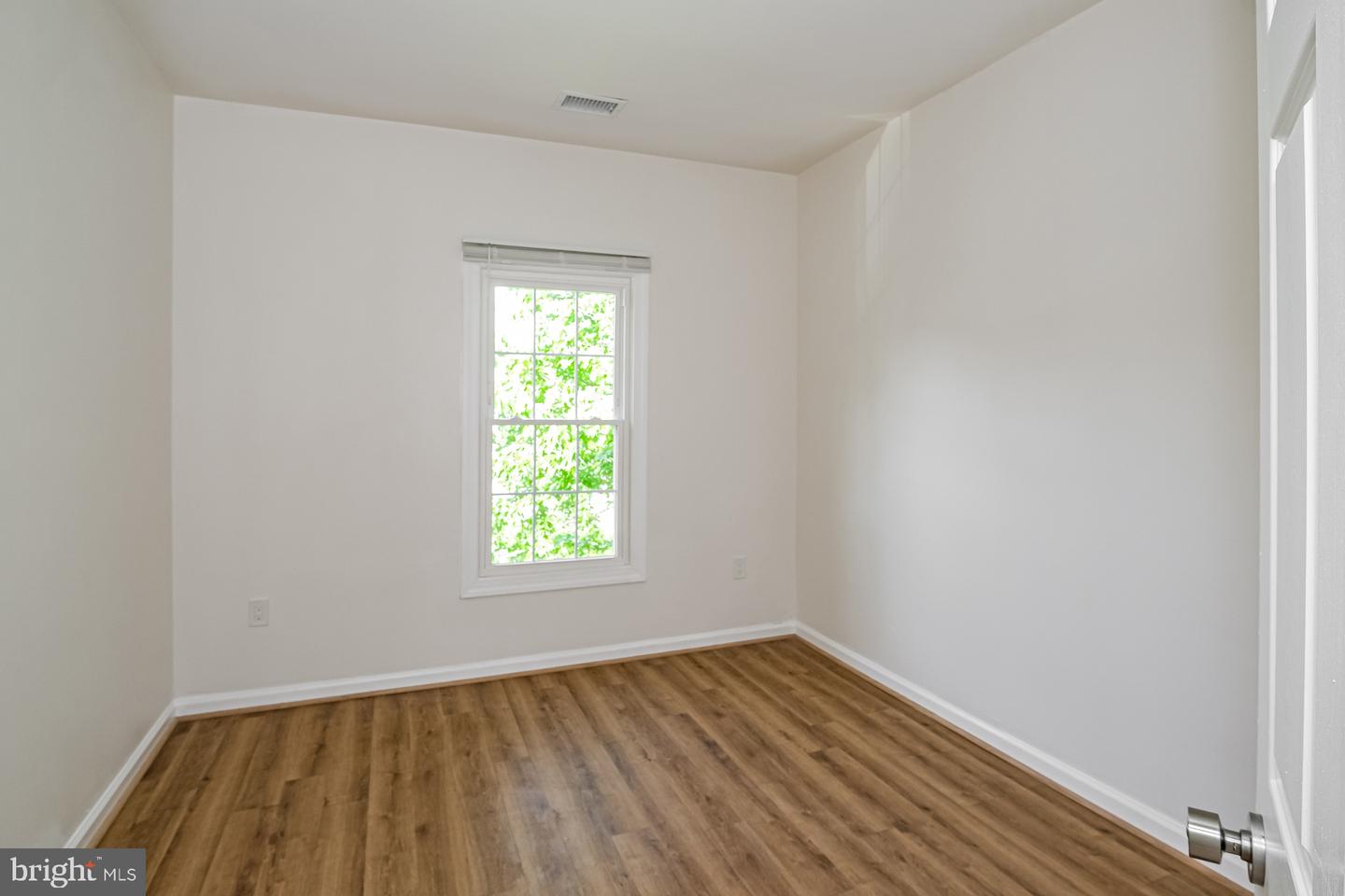 6270 Levi Ct Property Photo 13