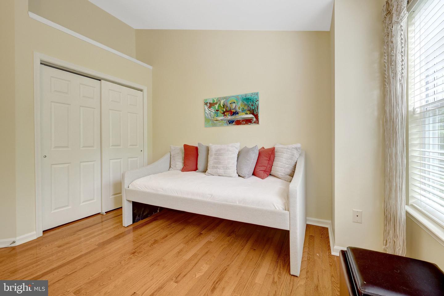 1224 Wild Hawthorn Way Property Photo 35