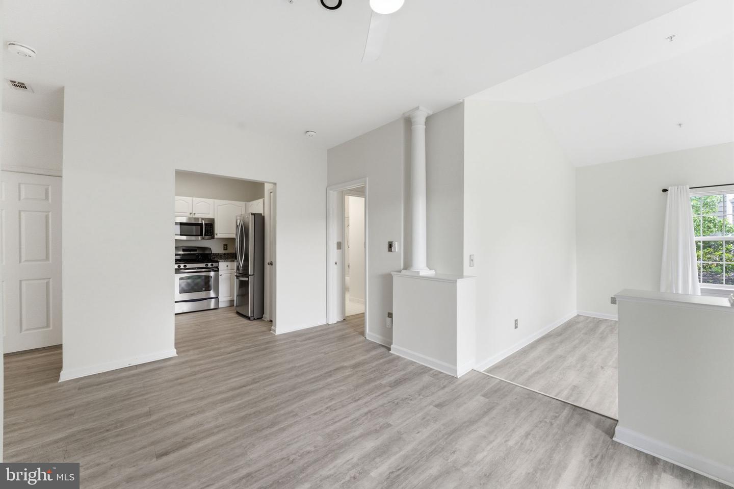 1720 Lake Shore Crest Dr #36 Property Photo 10
