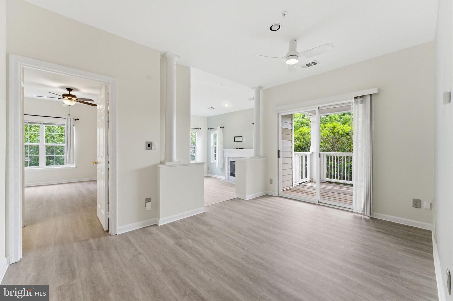 1720 Lake Shore Crest Dr #36 Property Photo 16