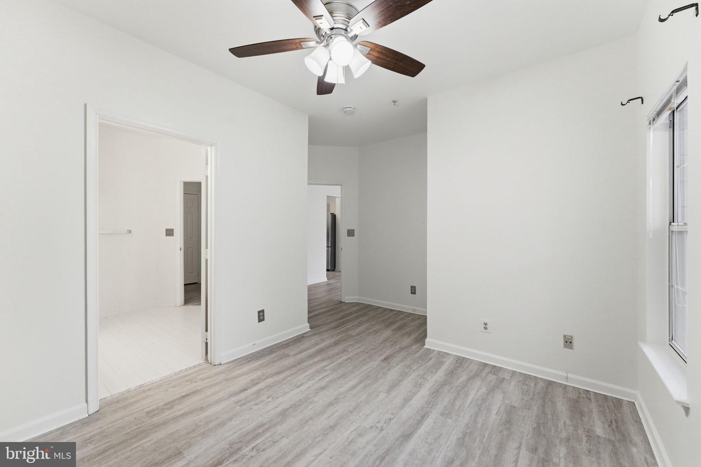 1720 Lake Shore Crest Dr #36 Property Photo 20