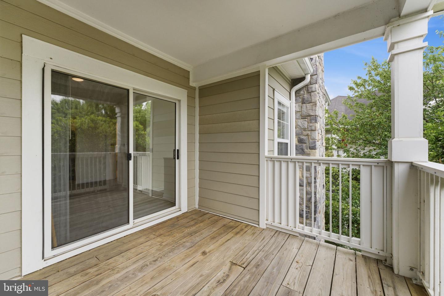 1720 Lake Shore Crest Dr #36 Property Photo 38